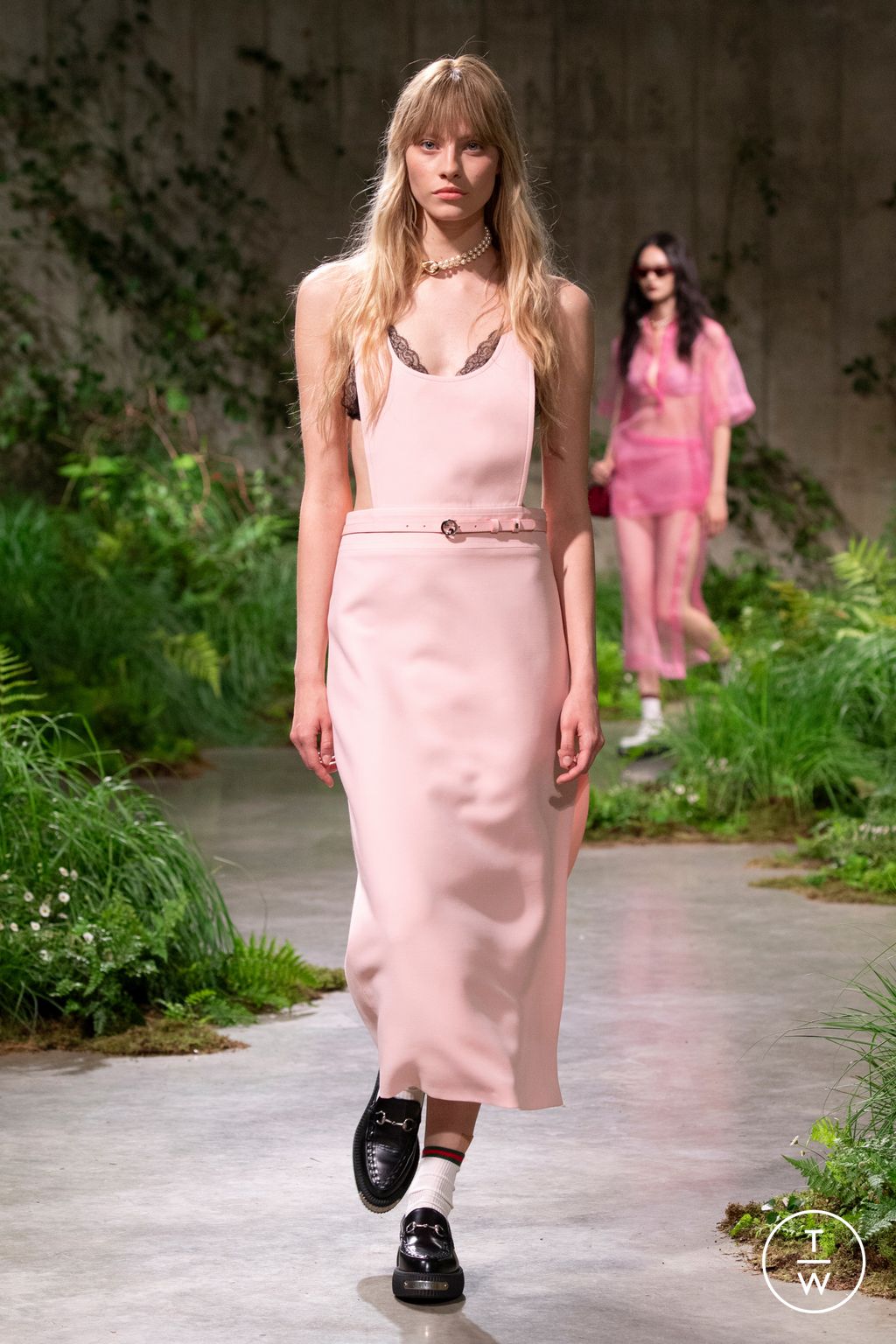 Fashion Week Milan Resort 2025 look 36 from the Gucci collection womenswear
