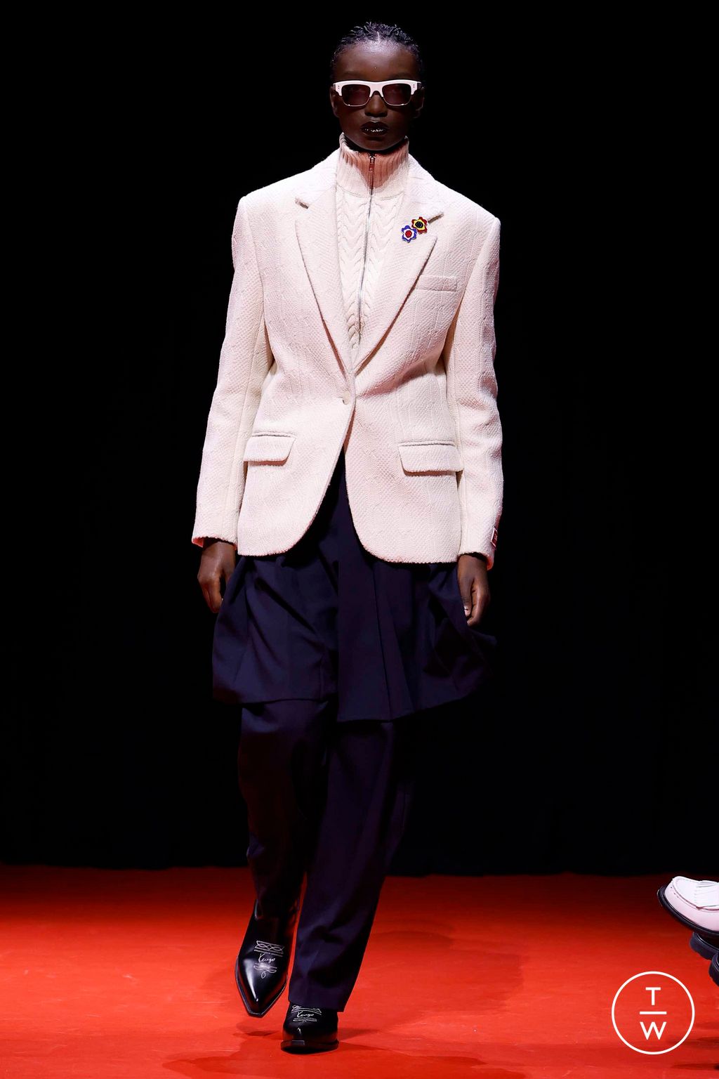 Fashion Week Paris Fall/Winter 2023 look 55 from the Kenzo collection 男装