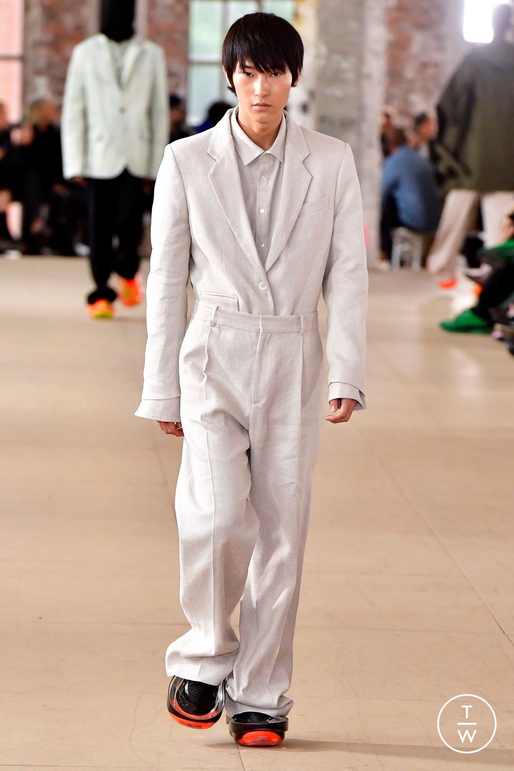 Fashion Week Paris Spring/Summer 2023 look 26 from the Botter collection 女装
