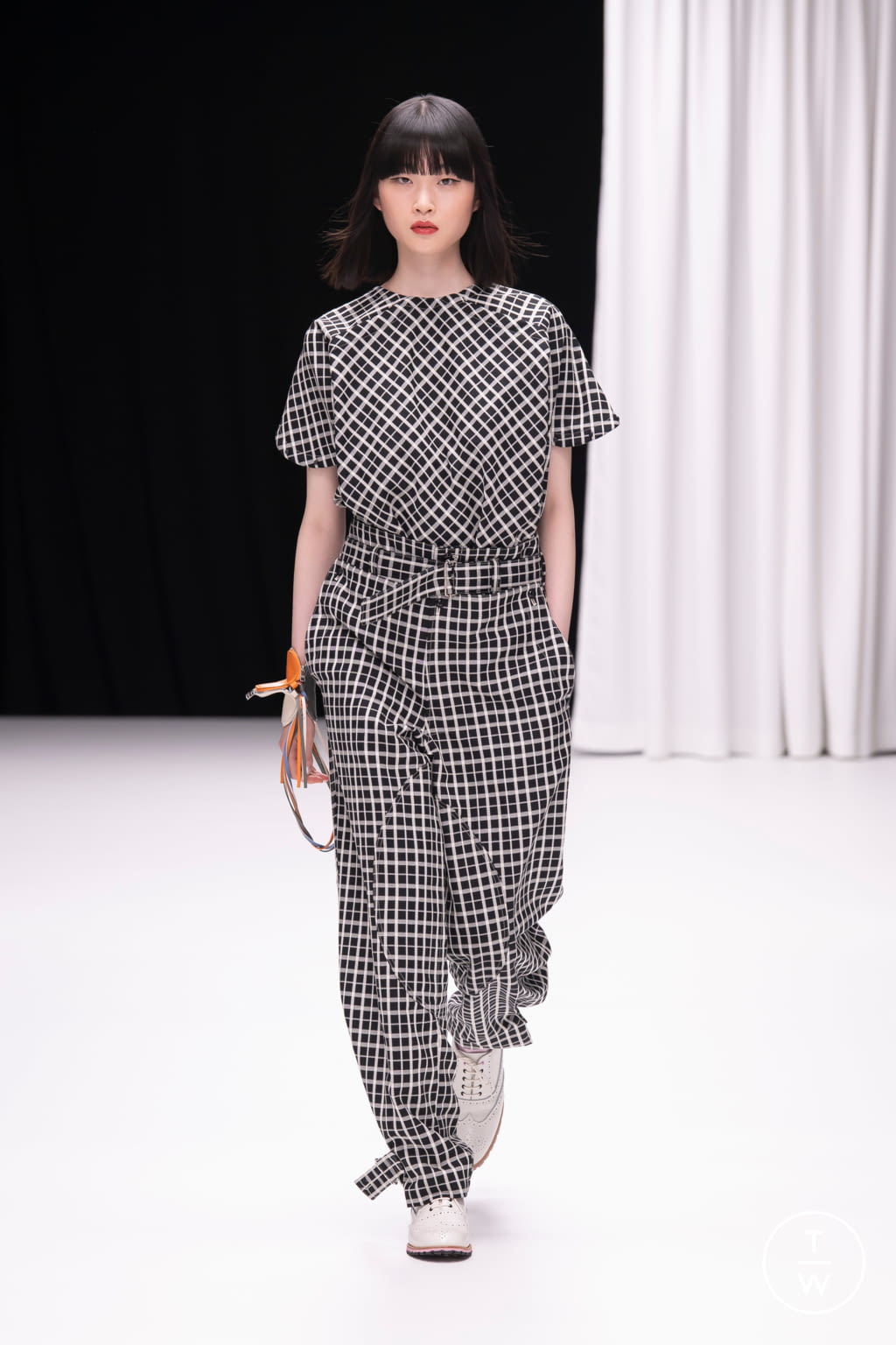 Fashion Week Paris Resort 2022 look 23 from the Beautiful People collection 女装