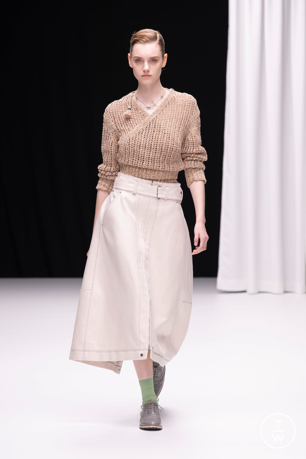 Fashion Week Paris Resort 2022 look 8 from the Beautiful People collection 女装