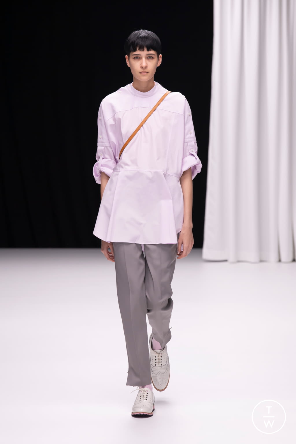 Fashion Week Paris Resort 2022 look 20 from the Beautiful People collection 女装