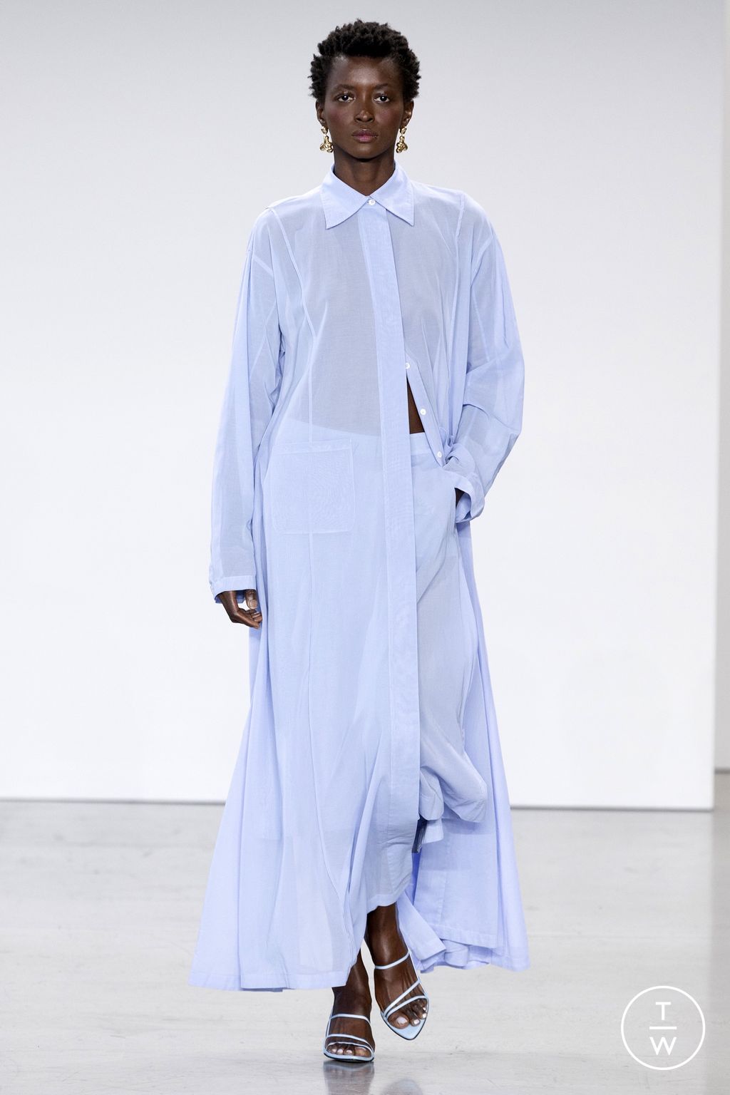 Fashion Week New York Spring/Summer 2023 look 11 from the Deveaux collection womenswear