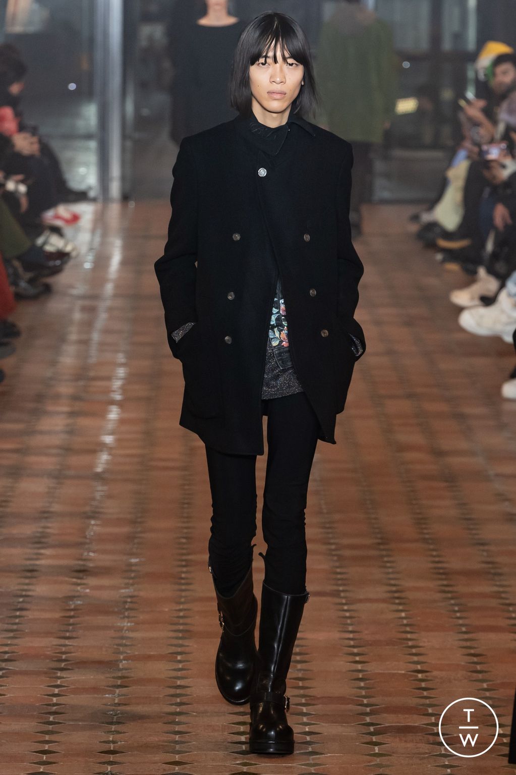 Fashion Week Paris Fall/Winter 2024 look 4 from the BED j.w. FORD collection menswear