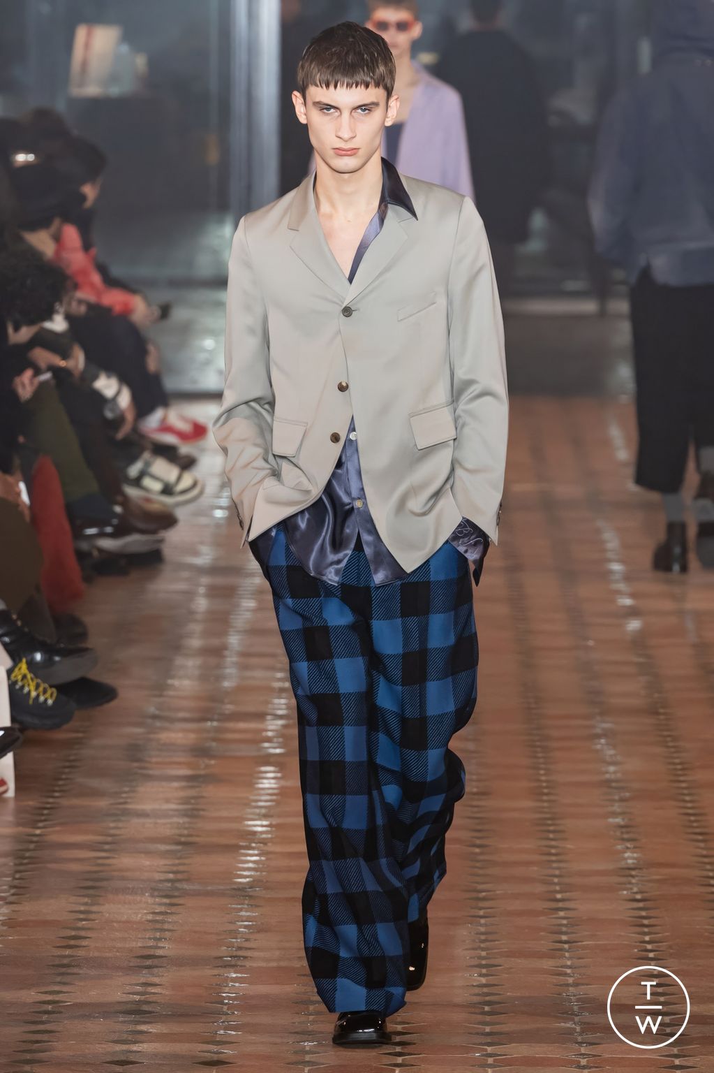 Fashion Week Paris Fall/Winter 2024 look 14 from the BED j.w. FORD collection 男装