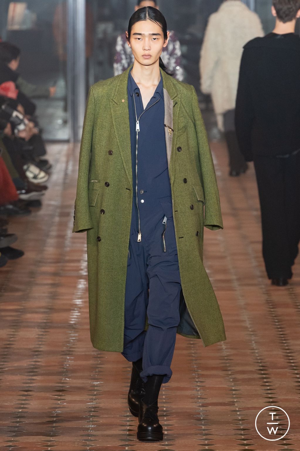 Fashion Week Paris Fall/Winter 2024 look 20 from the BED j.w. FORD collection menswear