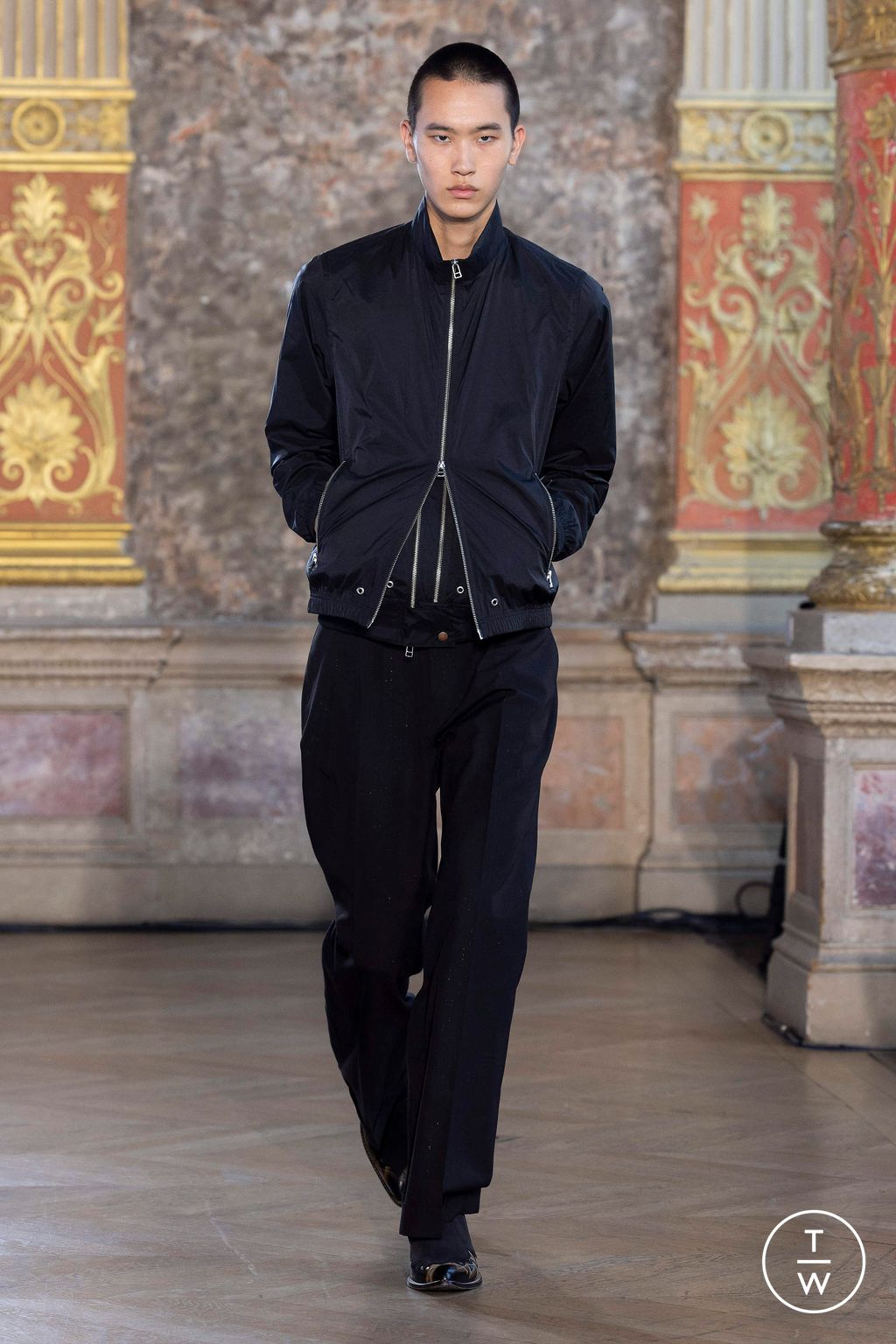 Fashion Week Paris Spring/Summer 2024 look 20 from the BED j.w. FORD collection menswear