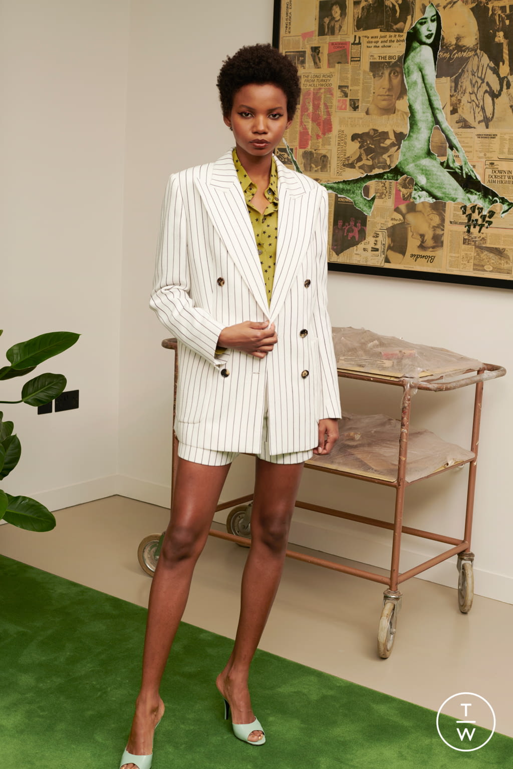Fashion Week London Spring/Summer 2020 look 17 from the Bella Freud collection 女装