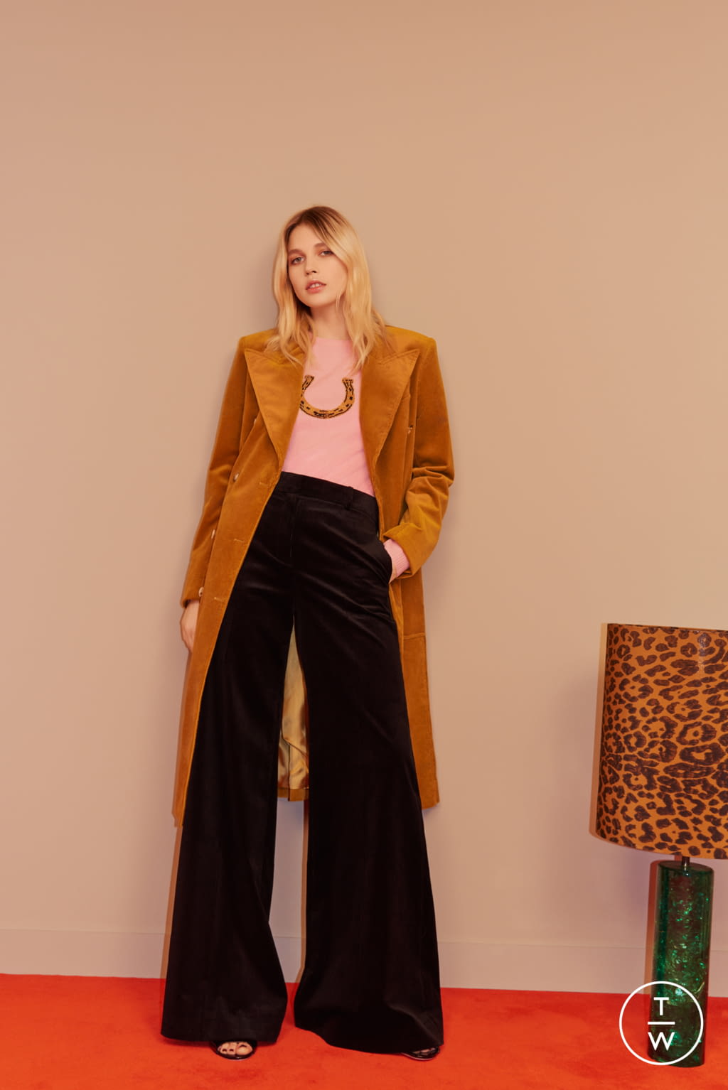 Fashion Week London Pre-Fall 2018 look 17 from the Bella Freud collection womenswear