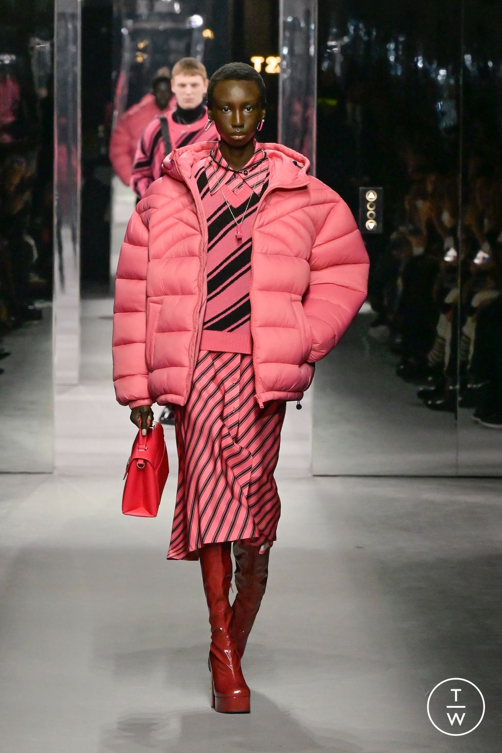 Fashion Week Milan Fall/Winter 2023 look 20 de la collection BENETTON womenswear