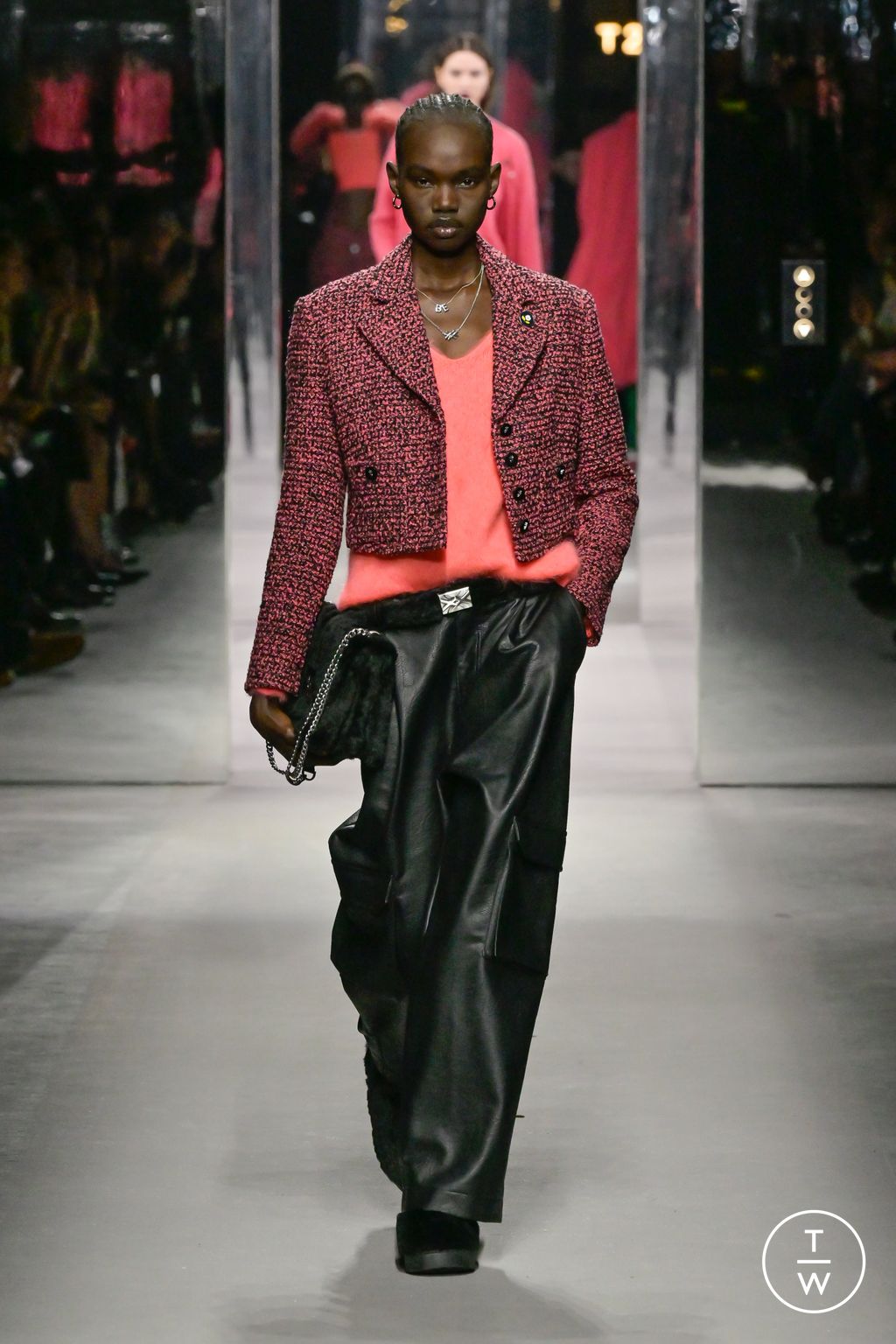 Fashion Week Milan Fall/Winter 2023 look 24 de la collection BENETTON womenswear