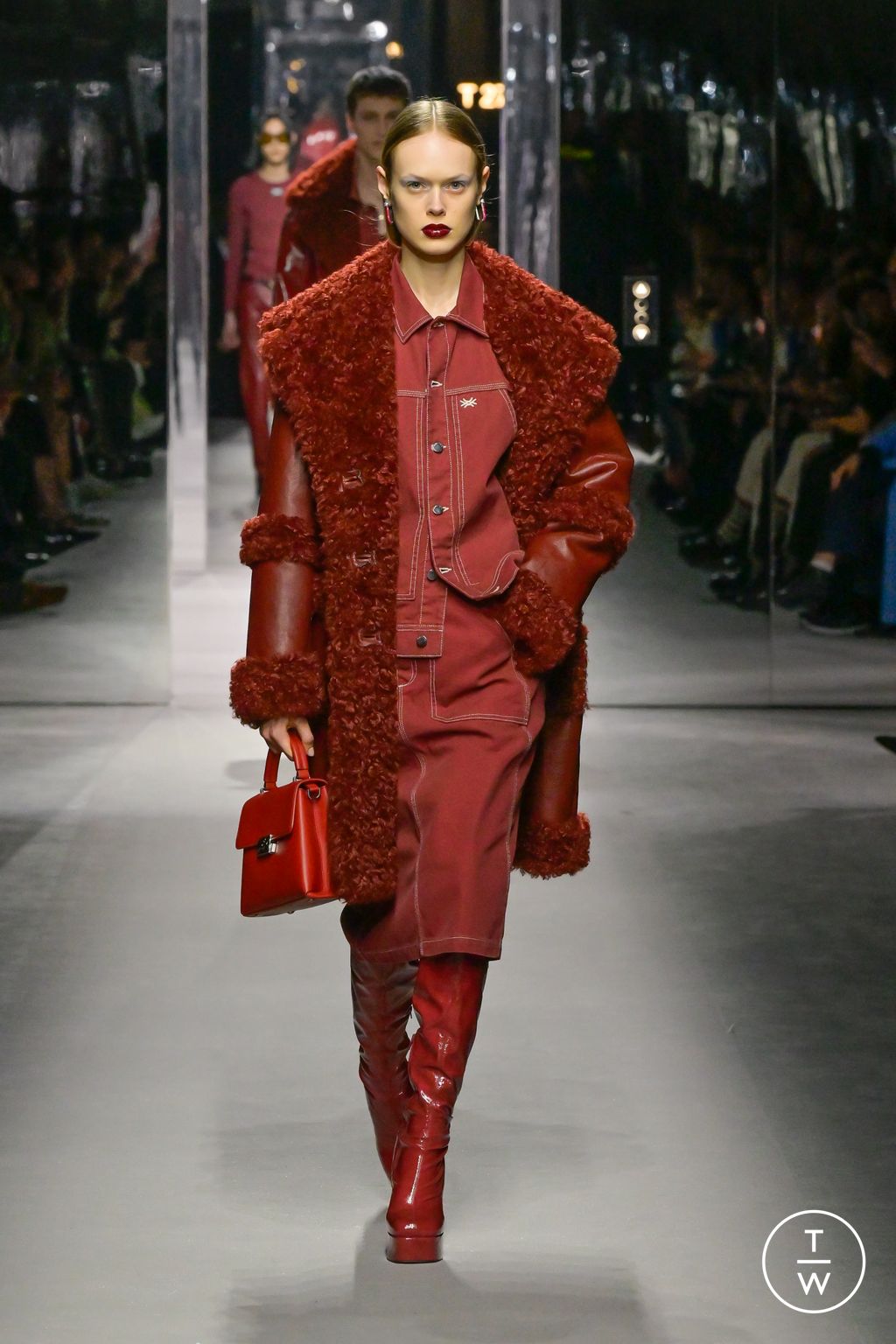 Fashion Week Milan Fall/Winter 2023 look 45 from the BENETTON collection 女装