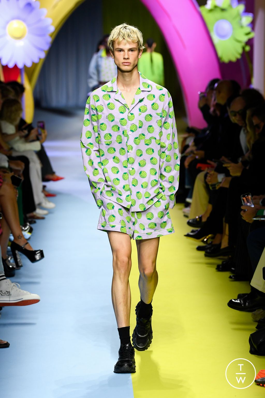 Fashion Week Milan Spring/Summer 2024 look 45 from the BENETTON collection womenswear