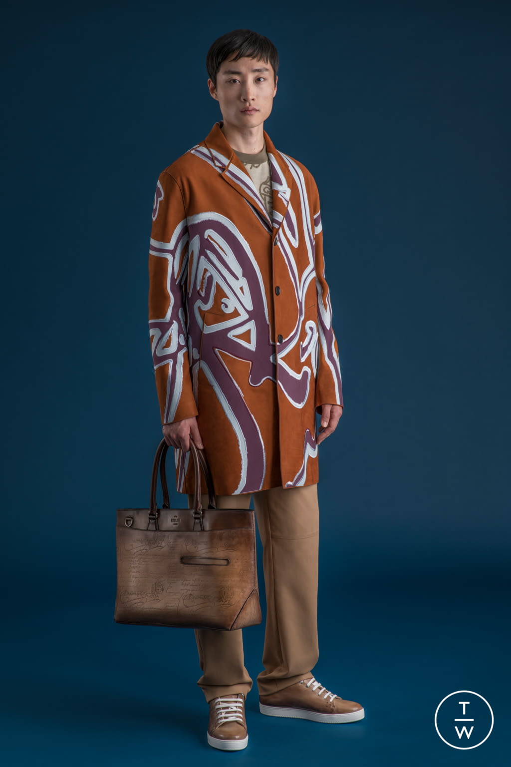 Fashion Week Milan Spring/Summer 2022 look 1 from the Berluti collection menswear