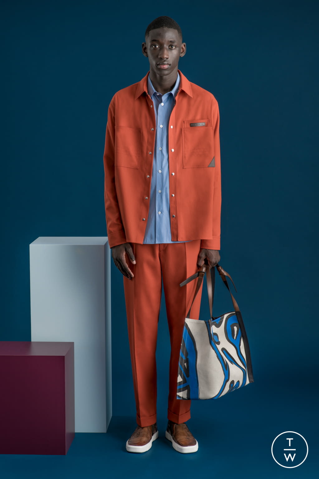Fashion Week Milan Spring/Summer 2022 look 19 from the Berluti collection menswear