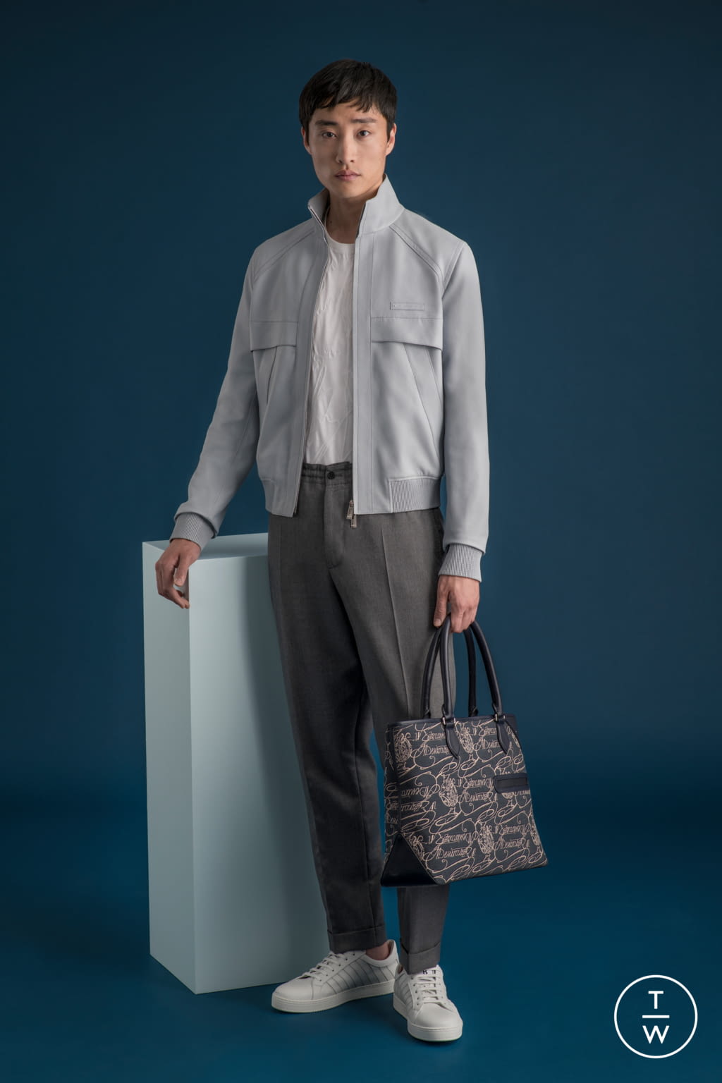 Fashion Week Milan Spring/Summer 2022 look 20 from the Berluti collection menswear