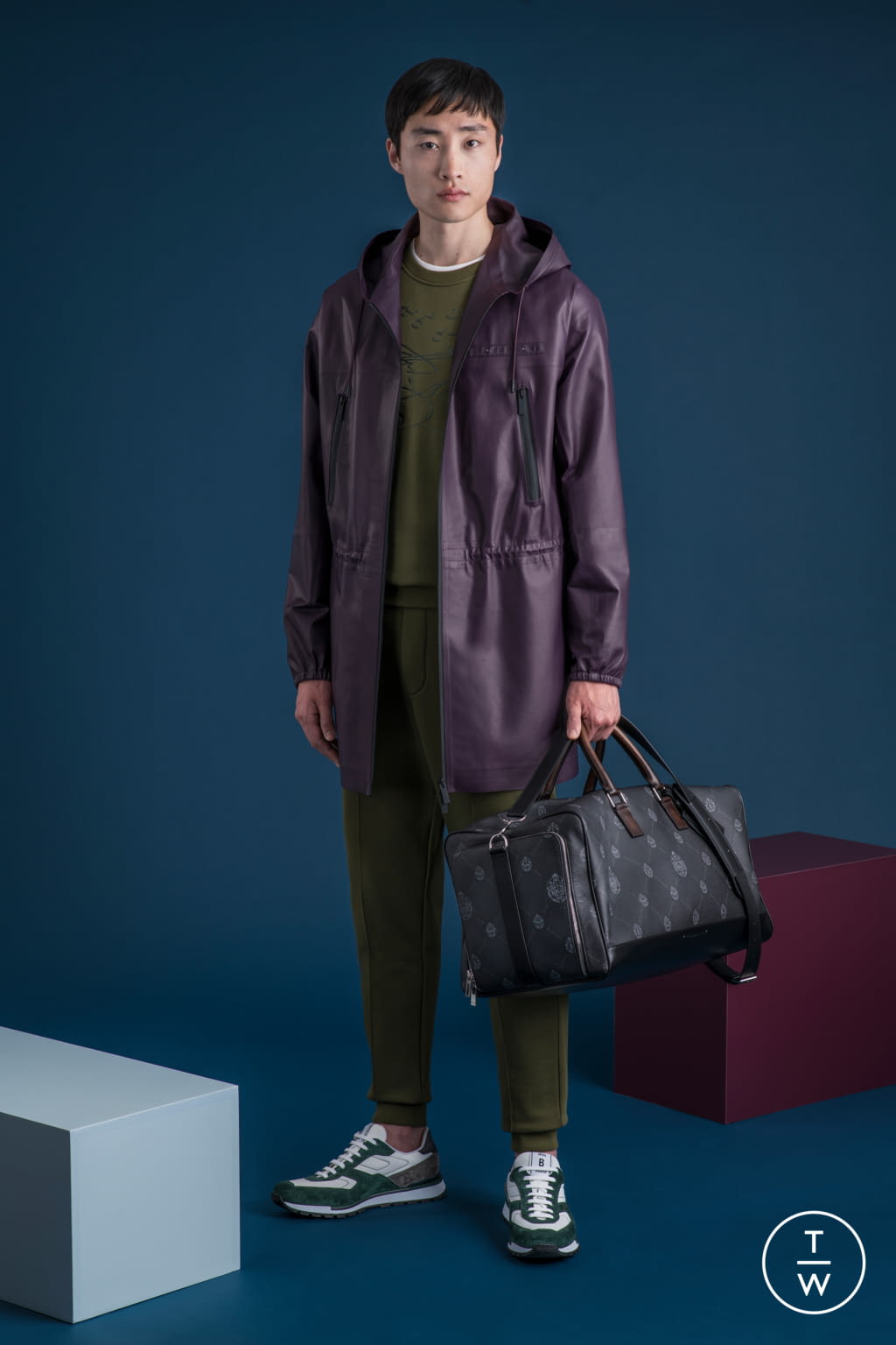 Fashion Week Milan Spring/Summer 2022 look 22 from the Berluti collection 男装