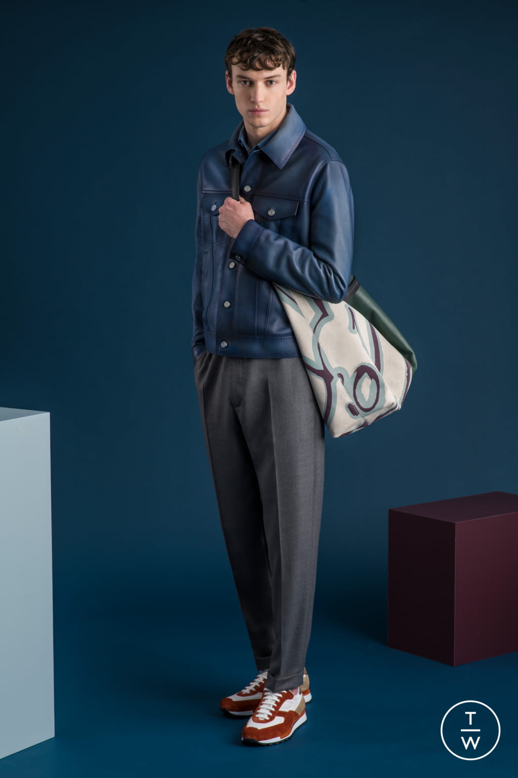 Fashion Week Milan Spring/Summer 2022 look 27 from the Berluti collection menswear