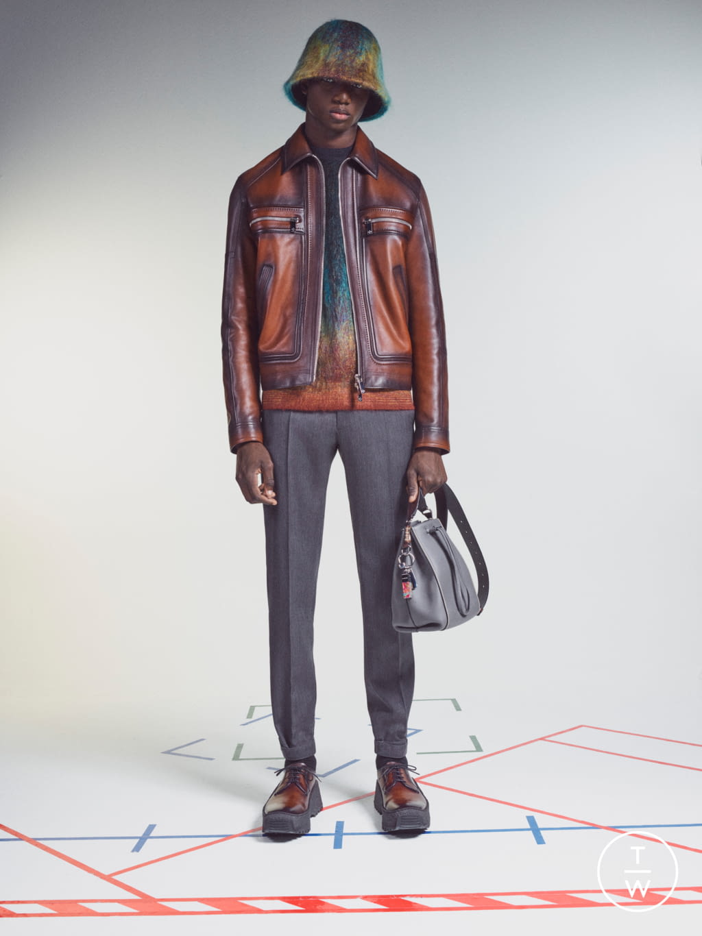 Fashion Week Paris Fall/Winter 2021 look 14 from the Berluti collection menswear