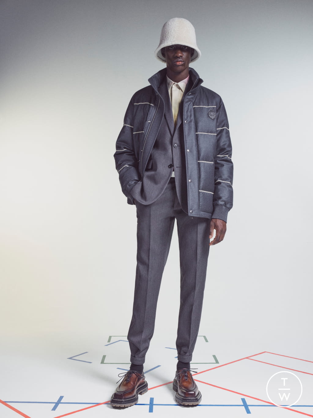 Fashion Week Paris Fall/Winter 2021 look 27 from the Berluti collection menswear