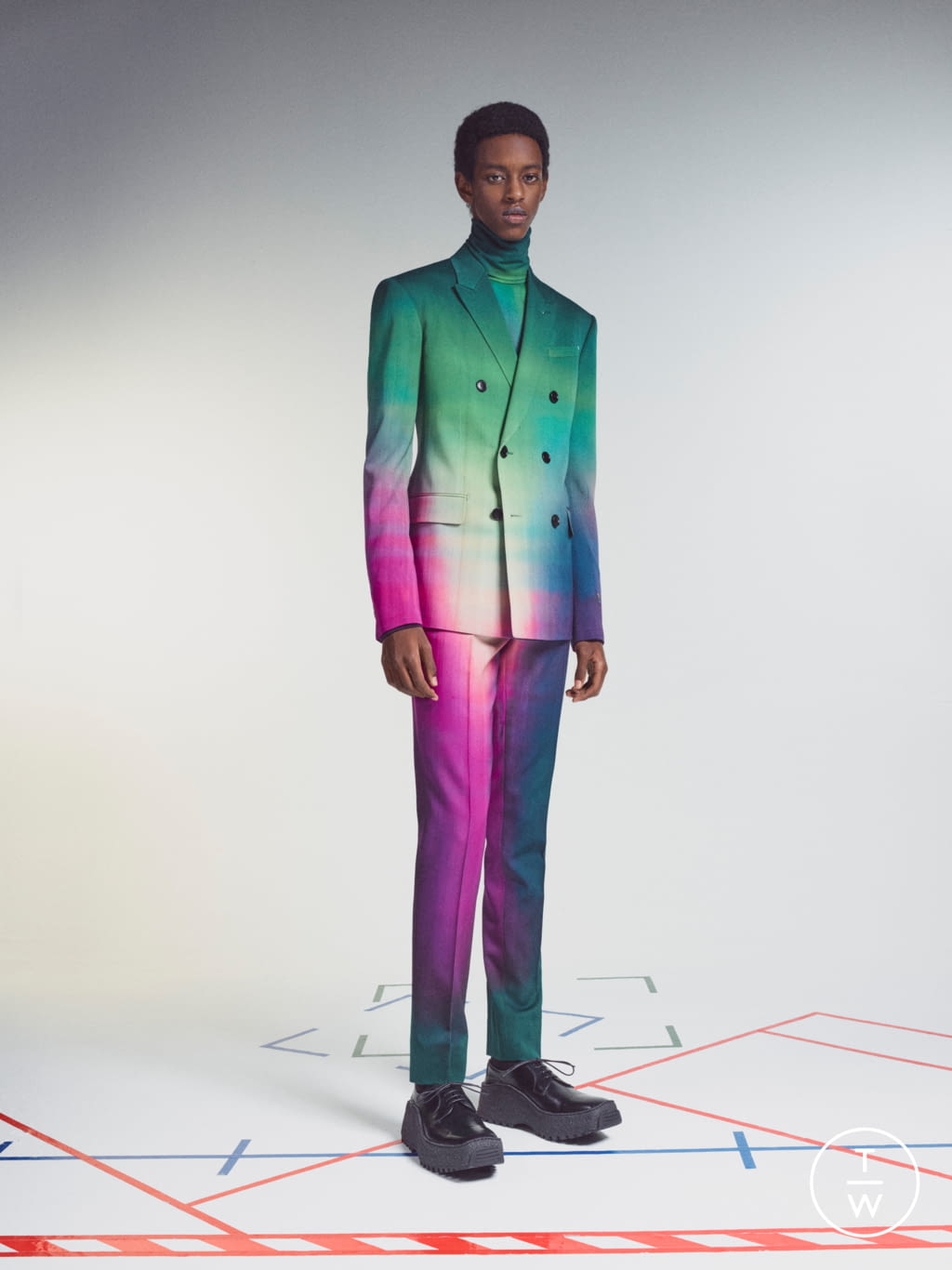 Fashion Week Paris Fall/Winter 2021 look 28 from the Berluti collection 男装