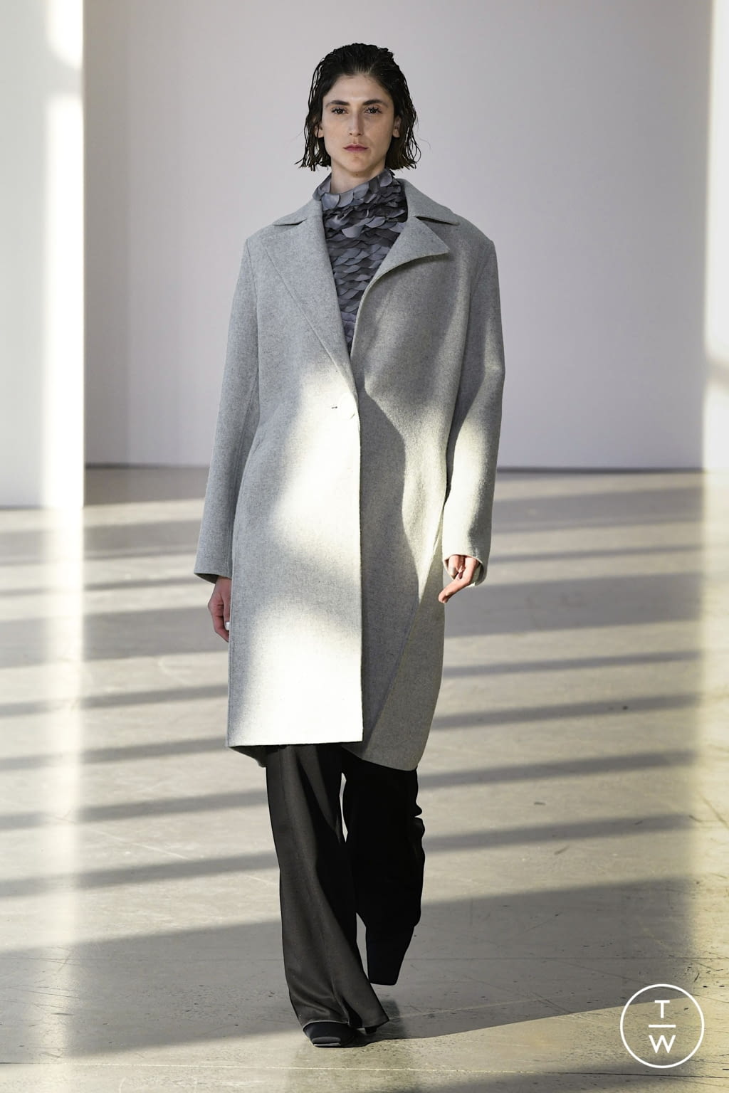 Fashion Week New York Fall/Winter 2022 look 12 de la collection Bevza womenswear