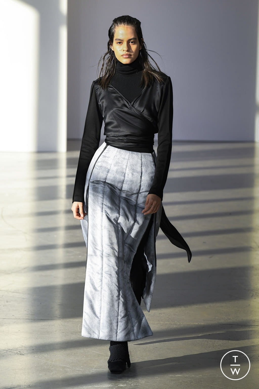 Fashion Week New York Fall/Winter 2022 look 13 from the Bevza collection womenswear
