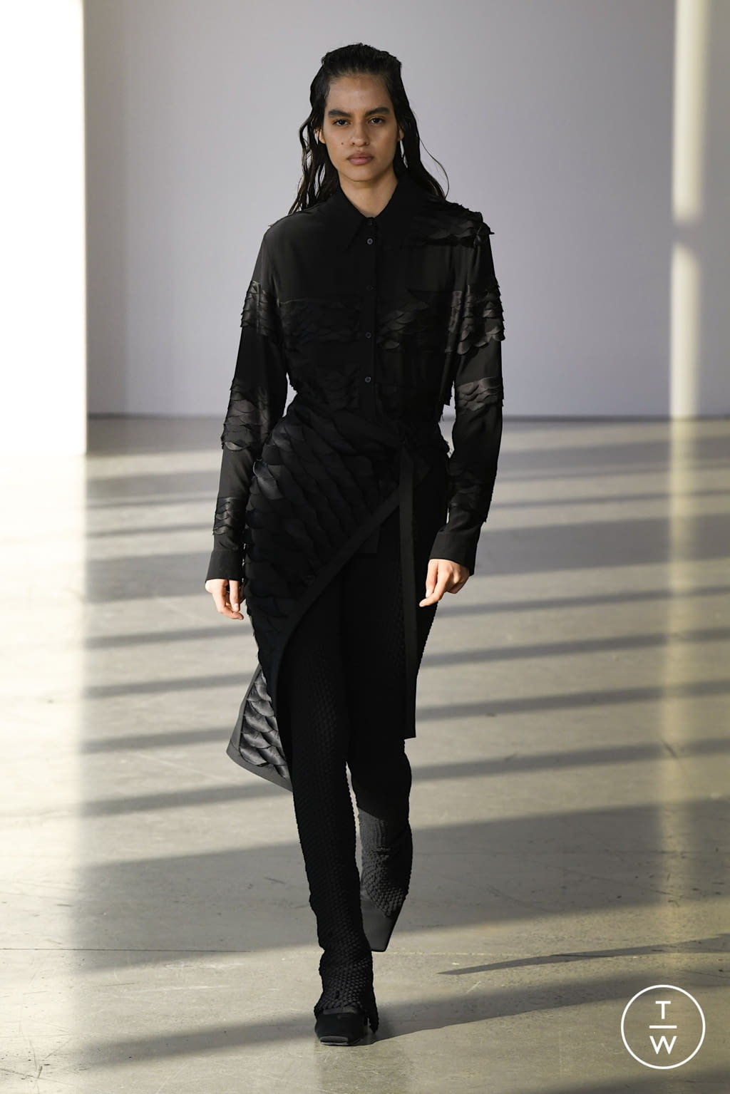 Fashion Week New York Fall/Winter 2022 look 33 from the Bevza collection womenswear