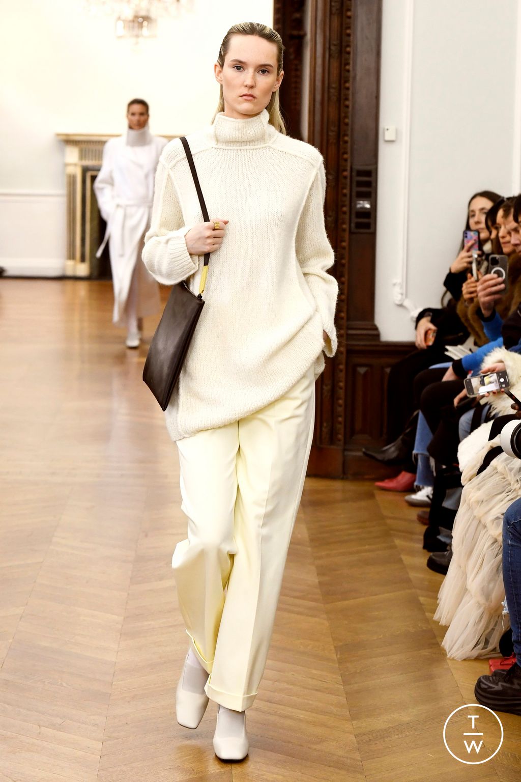 Fashion Week New York Fall/Winter 2024 look 2 from the Bevza collection womenswear