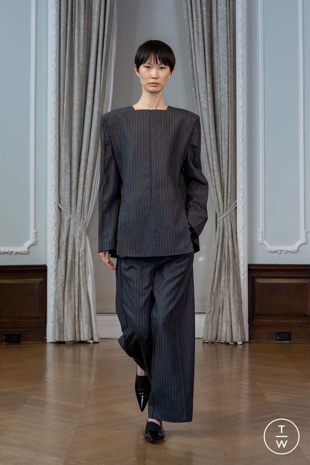 Fashion Week New York Fall/Winter 2025 look 8 de la collection Bevza womenswear