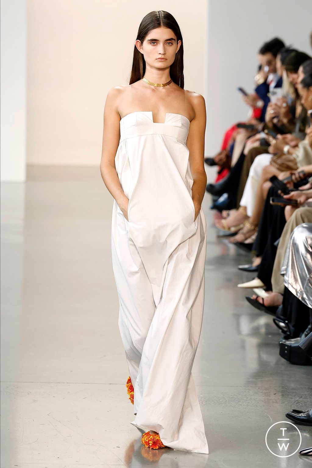 Fashion Week New York Spring/Summer 2024 look 33 from the Bevza collection 女装