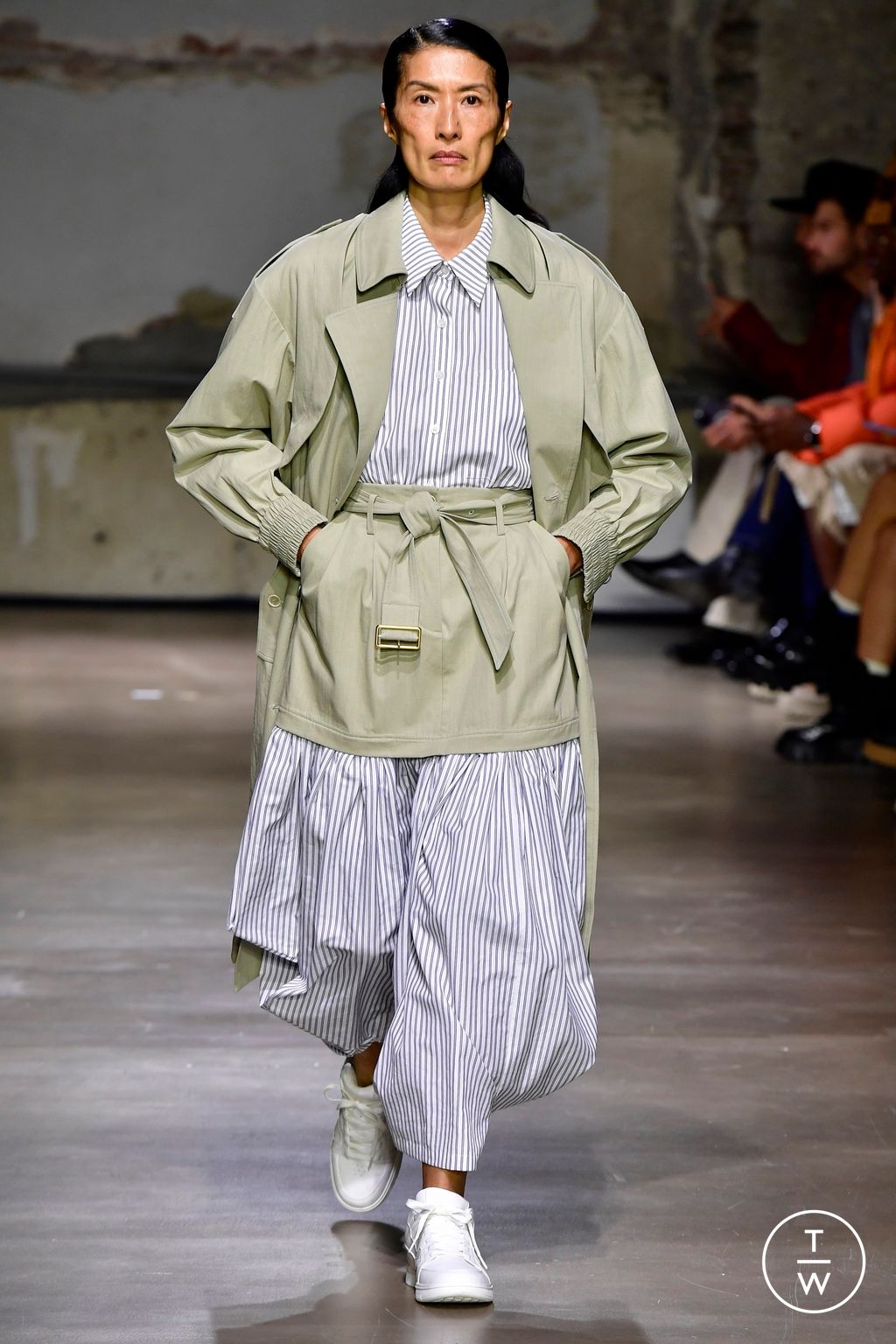 Fashion Week Paris Spring/Summer 2023 look 4 de la collection Dawei womenswear
