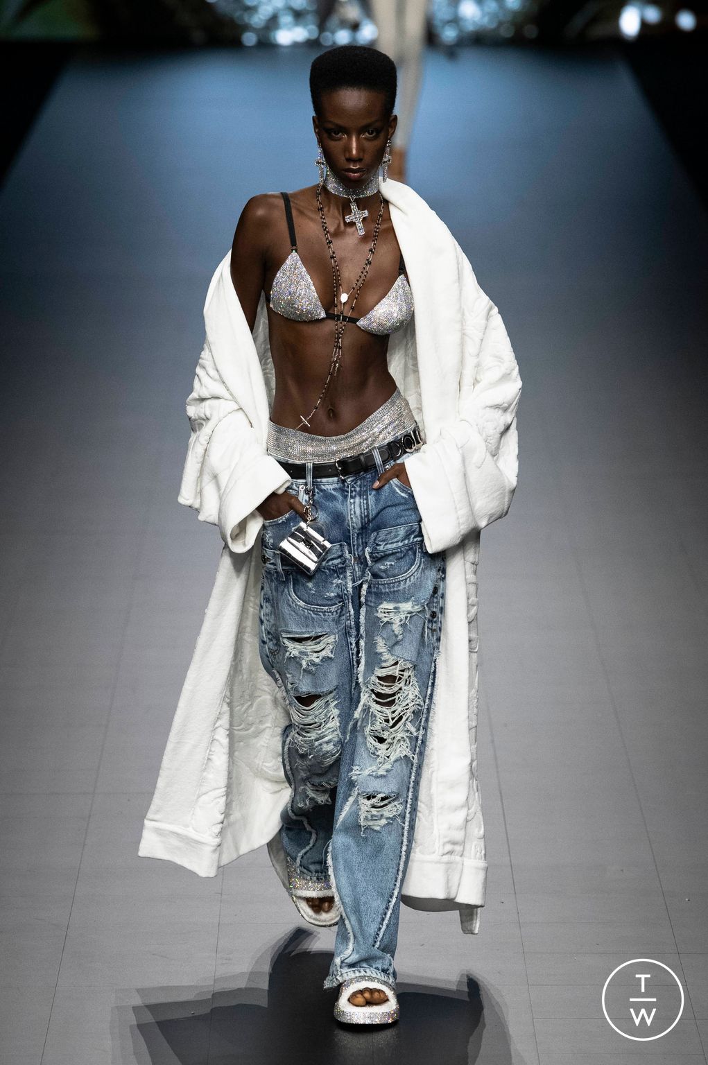Fashion Week Milan Spring/Summer 2023 look 64 de la collection Dolce & Gabbana womenswear