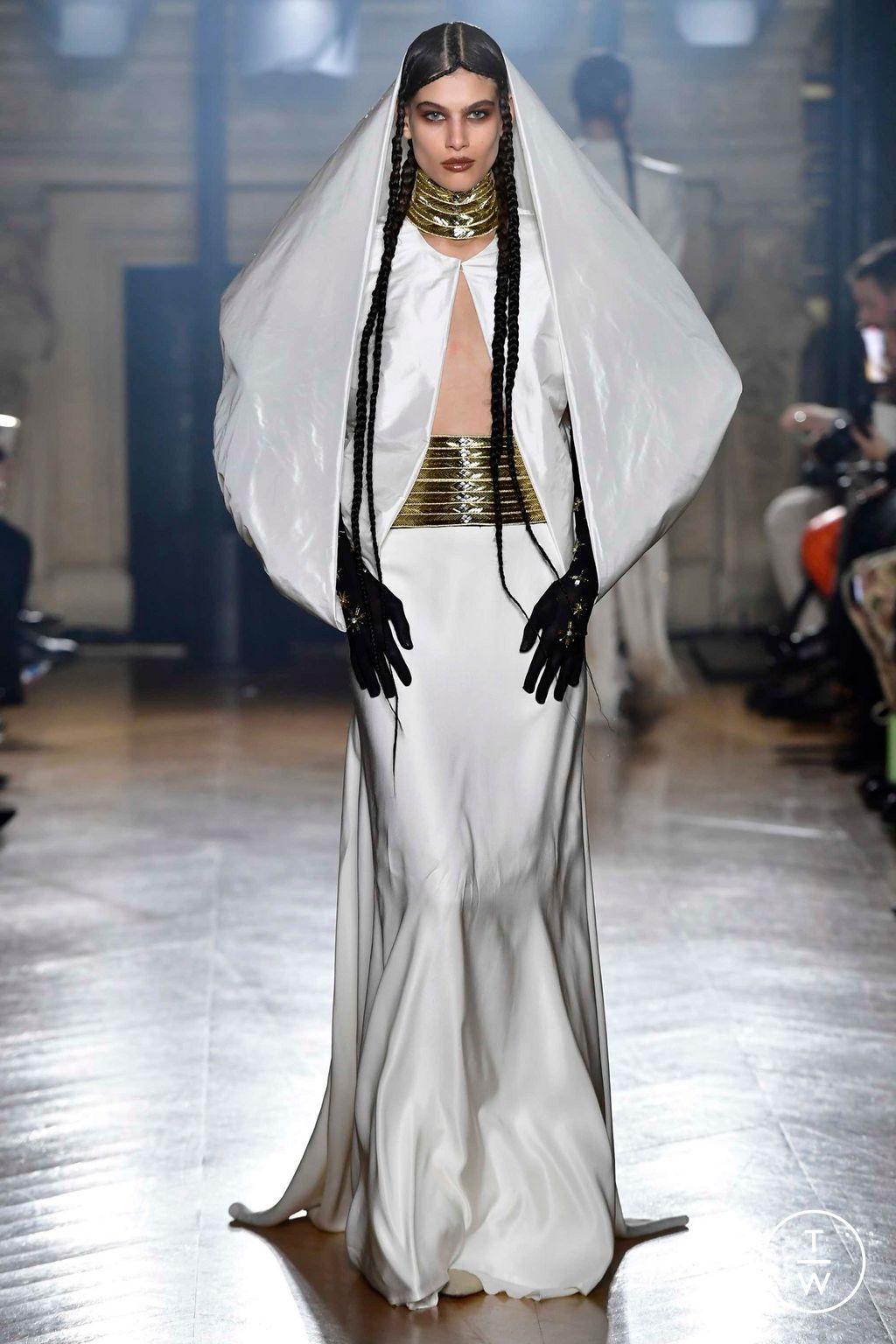 Fashion Week Paris Spring/Summer 2023 look 24 de la collection Maison Sara Chraibi couture