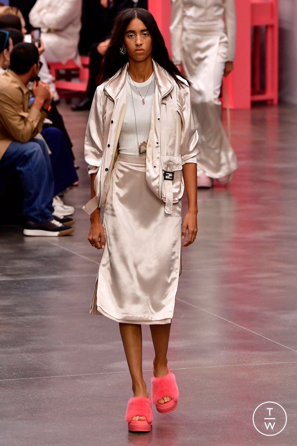 Fashion Week Milan Spring/Summer 2023 look 63 from the Fendi collection 女装
