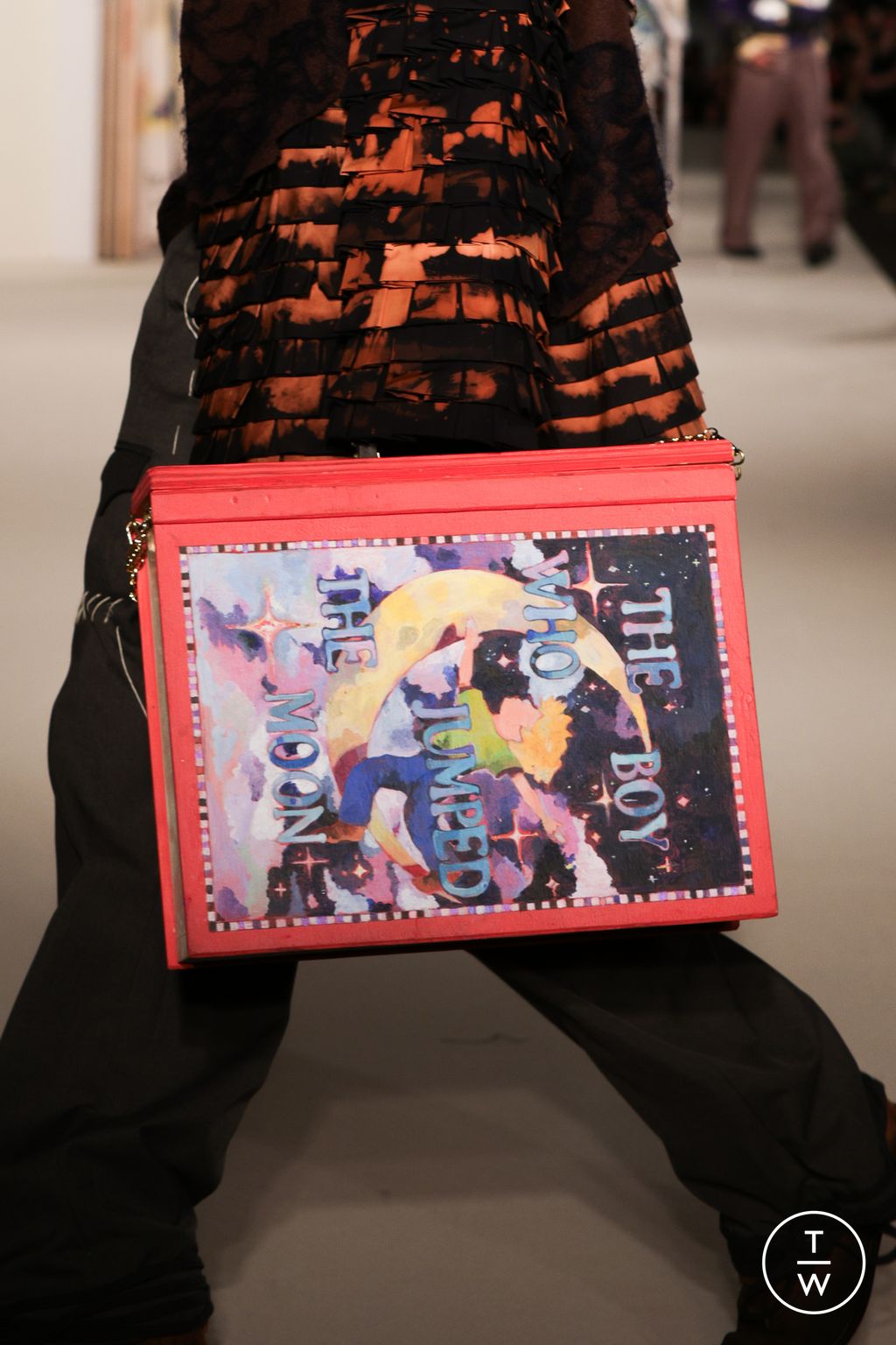 Fashion Week Paris Spring/Summer 2026 look 18 from the Kidsuper collection menswear accessories