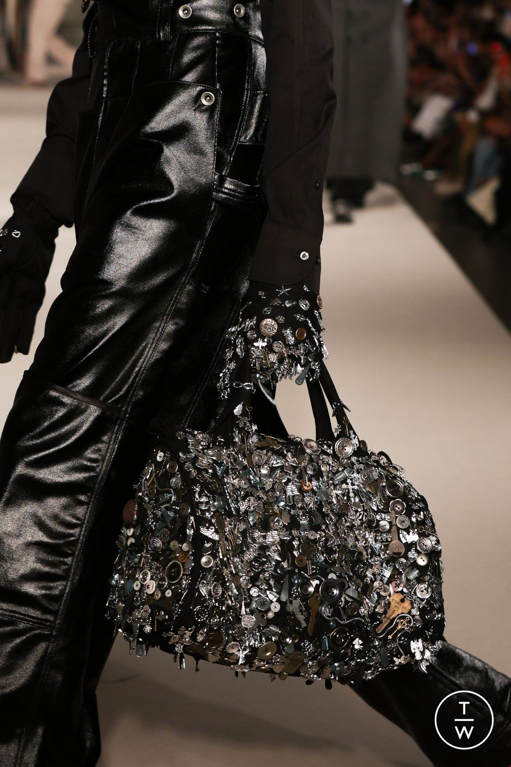 Fashion Week Paris Spring/Summer 2026 look 25 from the Kidsuper collection menswear accessories