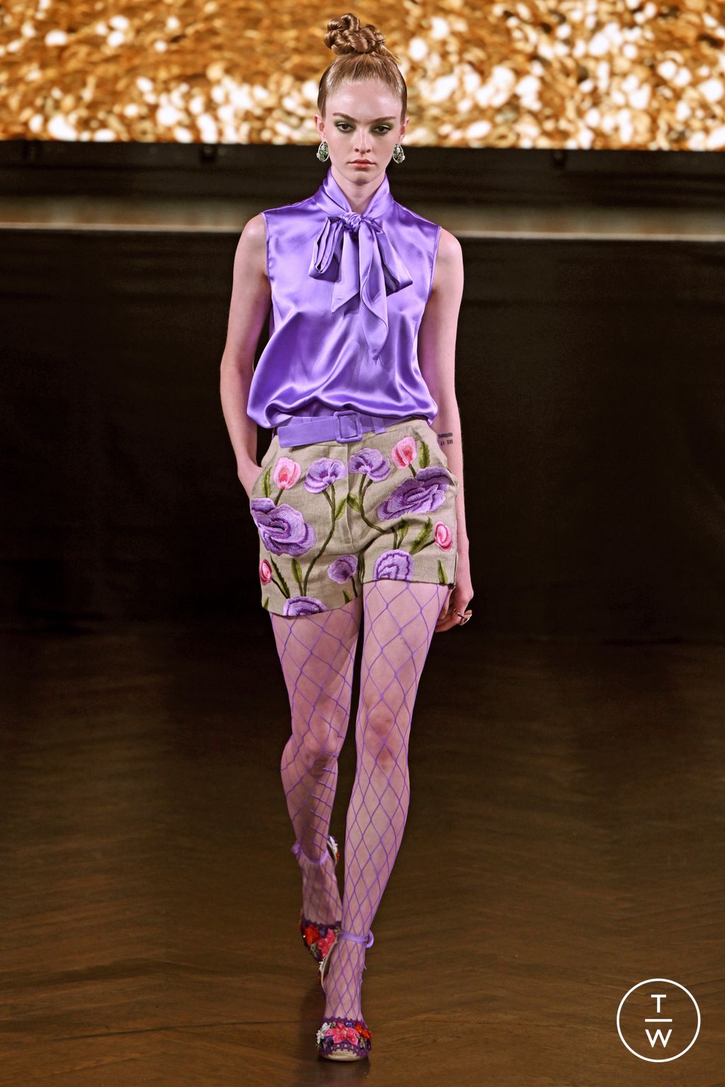 Fashion Week New York Spring/Summer 2023 look 10 from the Naeem Khan collection womenswear