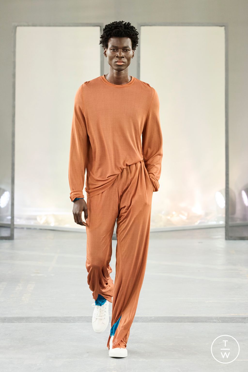 Fashion Week Paris Spring/Summer 2023 look 31 from the Bianca Saunders collection menswear