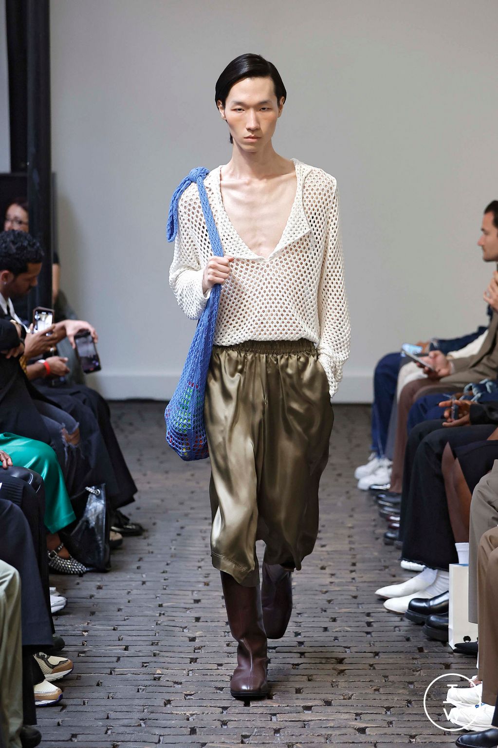 Fashion Week Paris Spring-Summer 2025 look 4 from the Bianca Saunders collection menswear