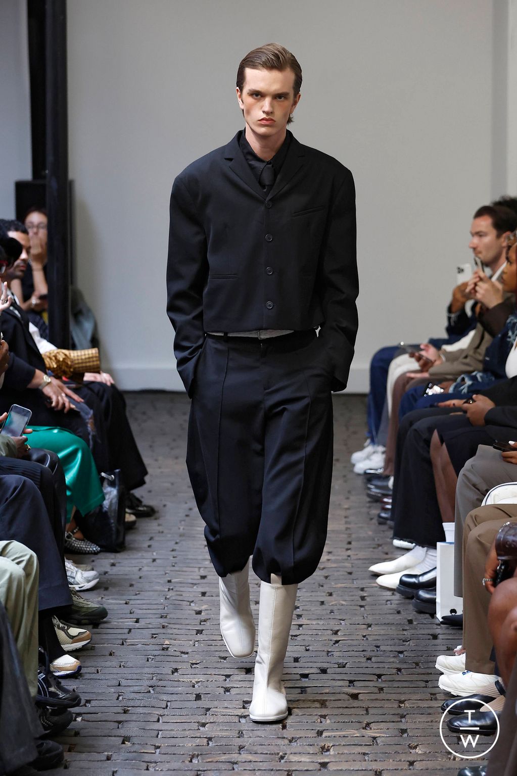 Fashion Week Paris Spring-Summer 2025 look 21 from the Bianca Saunders collection menswear