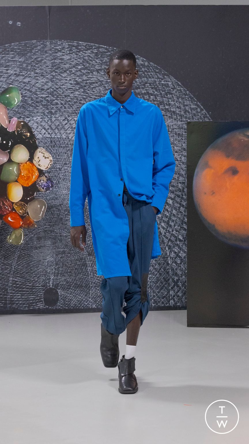 Fashion Week Paris Spring/Summer 2024 look 12 from the Bianca Saunders collection menswear