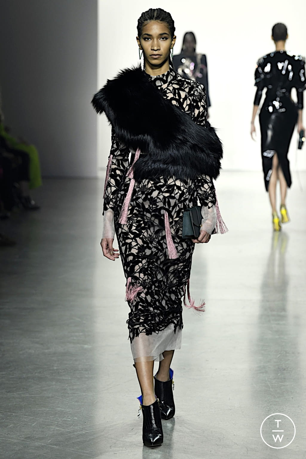 Fashion Week New York Fall/Winter 2022 look 18 from the Bibhu Mohapatra collection womenswear