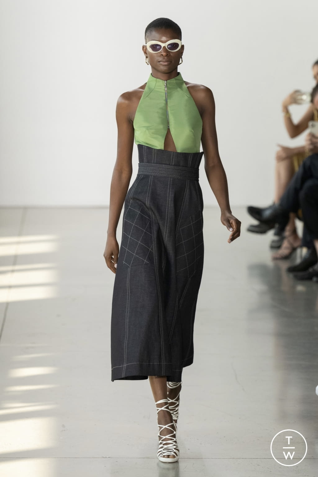 Fashion Week New York Spring/Summer 2022 look 2 de la collection Bibhu Mohapatra womenswear