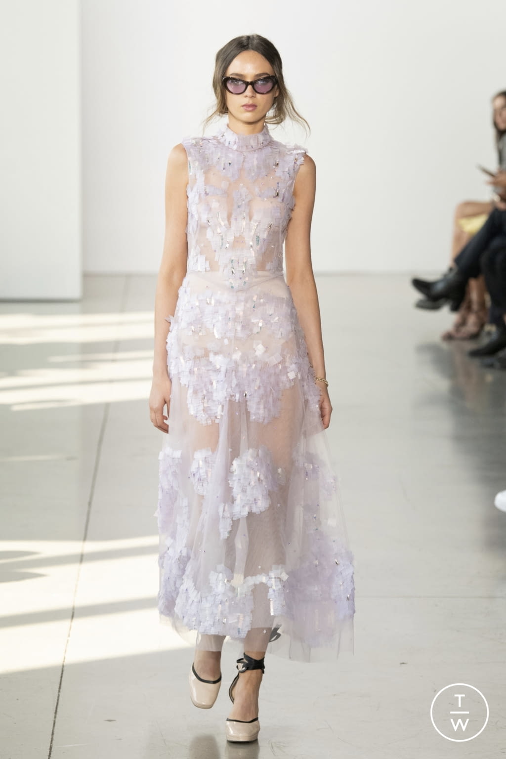 Fashion Week New York Spring/Summer 2022 look 23 from the Bibhu Mohapatra collection 女装
