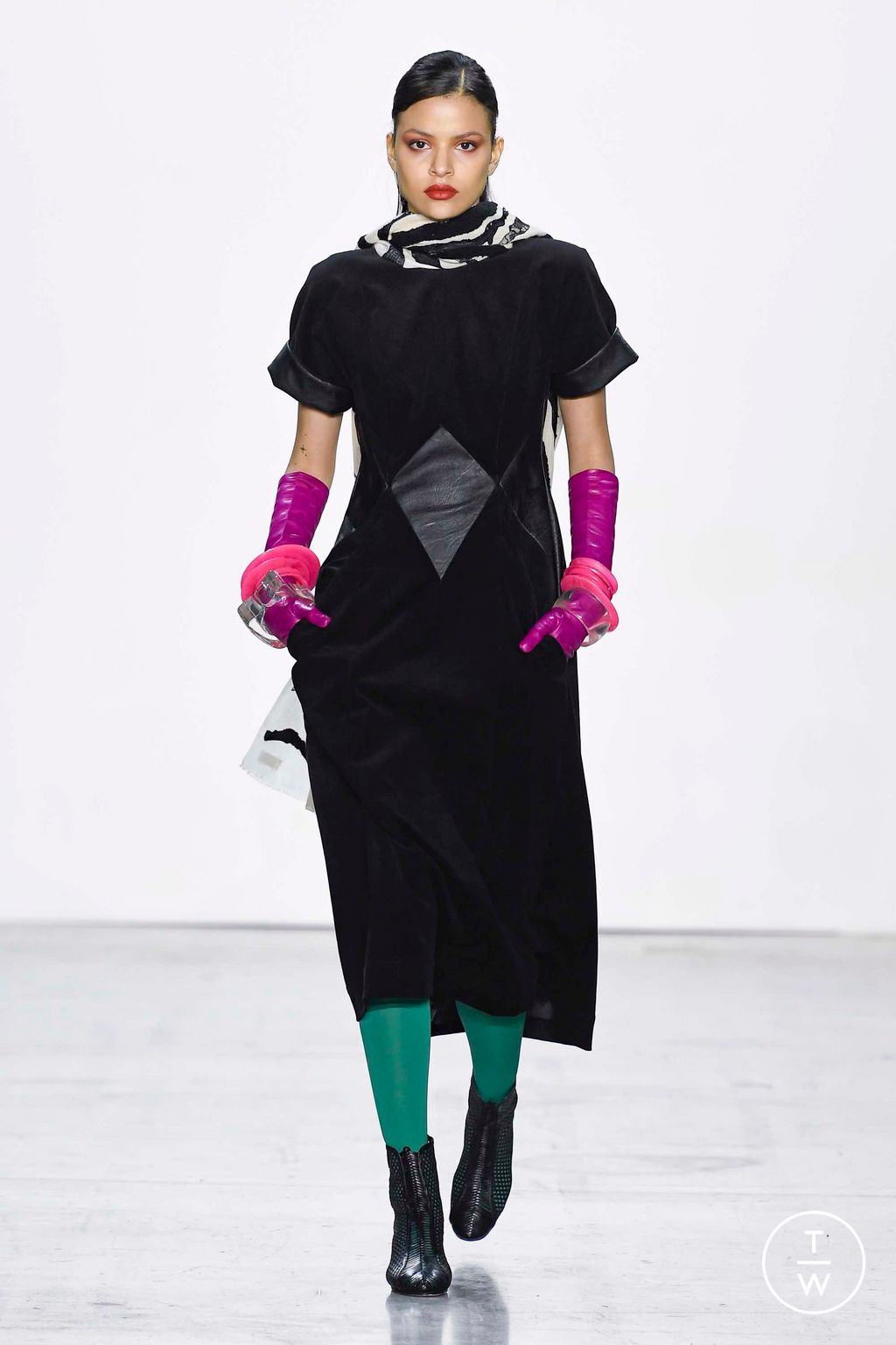 Fashion Week New York Fall/Winter 2023 look 3 from the Bibhu Mohapatra collection womenswear