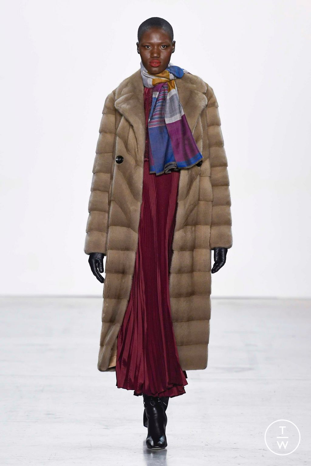 Fashion Week New York Fall/Winter 2023 look 11 from the Bibhu Mohapatra collection womenswear