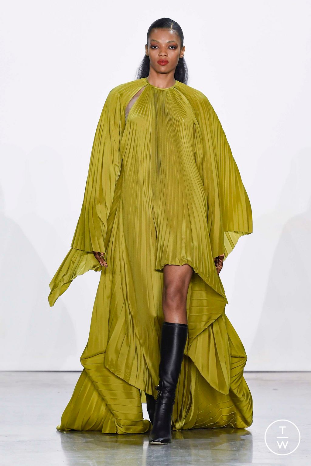 Fashion Week New York Fall/Winter 2023 look 27 de la collection Bibhu Mohapatra womenswear