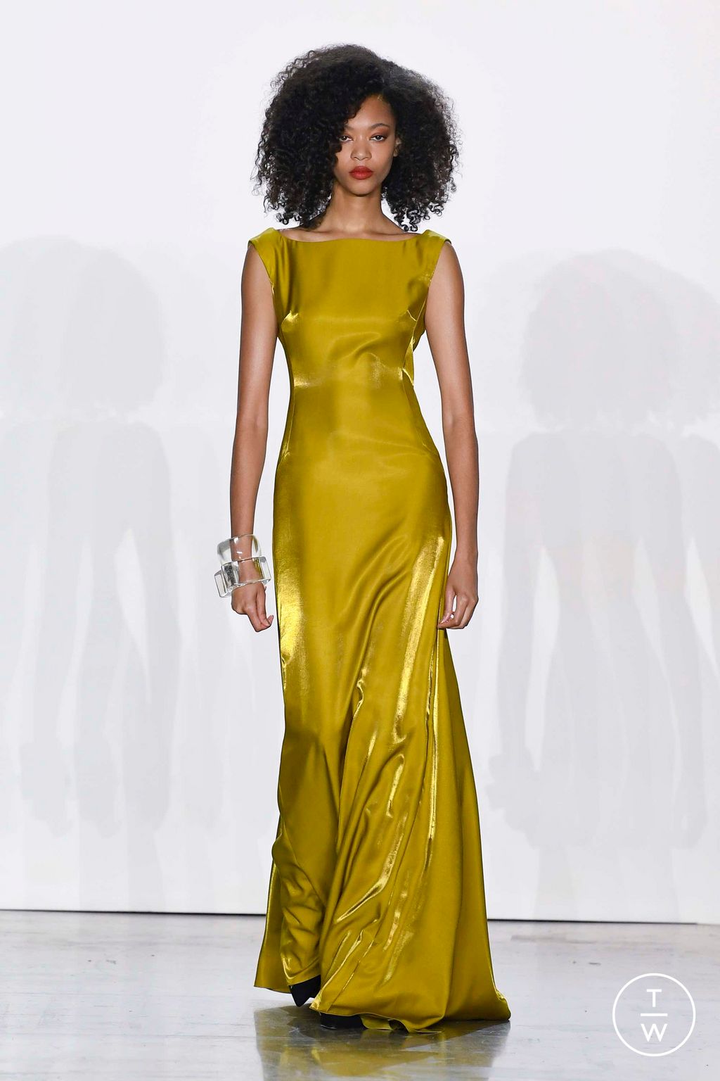 Fashion Week New York Fall/Winter 2023 look 28 from the Bibhu Mohapatra collection 女装