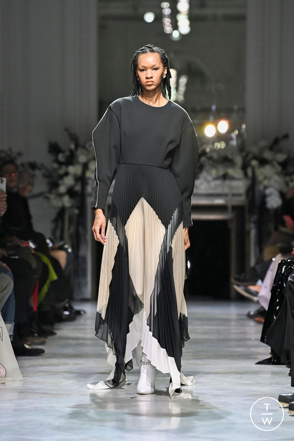 Fashion Week New York Fall/Winter 2024 look 5 de la collection Bibhu Mohapatra womenswear